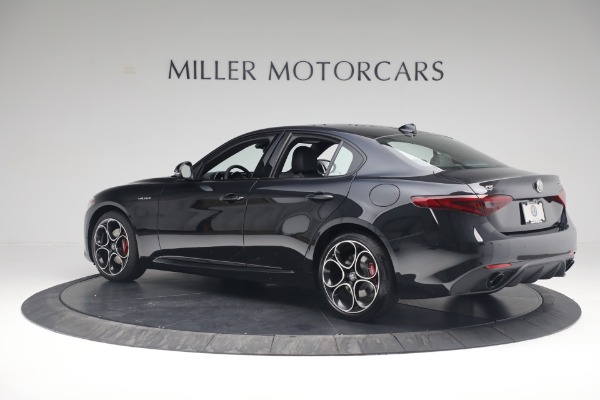 New 2022 Alfa Romeo Giulia Veloce for sale Sold at Maserati of Greenwich in Greenwich CT 06830 4