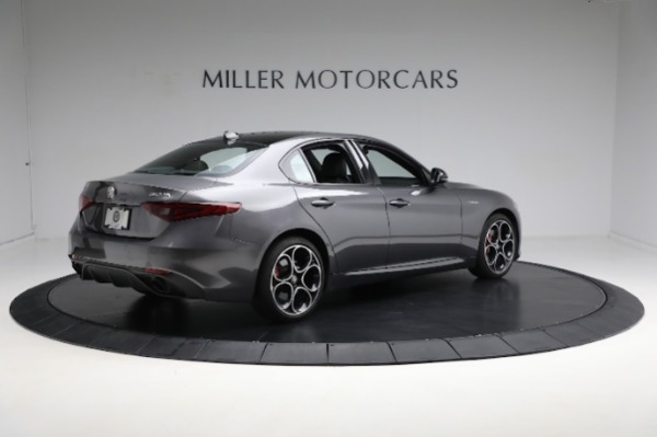 Used 2022 Alfa Romeo Giulia Veloce for sale Sold at Maserati of Greenwich in Greenwich CT 06830 11