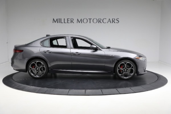 Used 2022 Alfa Romeo Giulia Veloce for sale $36,900 at Maserati of Greenwich in Greenwich CT 06830 14