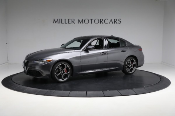 Used 2022 Alfa Romeo Giulia Veloce for sale Sold at Maserati of Greenwich in Greenwich CT 06830 3
