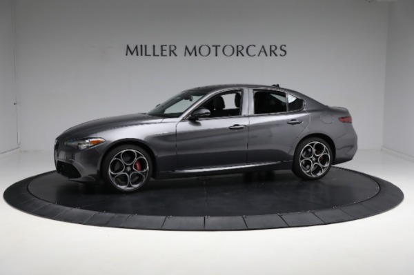 Used 2022 Alfa Romeo Giulia Veloce for sale Sold at Maserati of Greenwich in Greenwich CT 06830 4