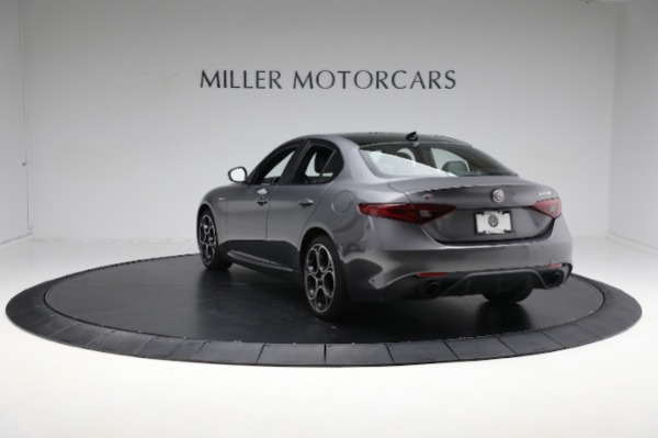 New 2022 Alfa Romeo Giulia Veloce for sale $52,845 at Maserati of Greenwich in Greenwich CT 06830 8