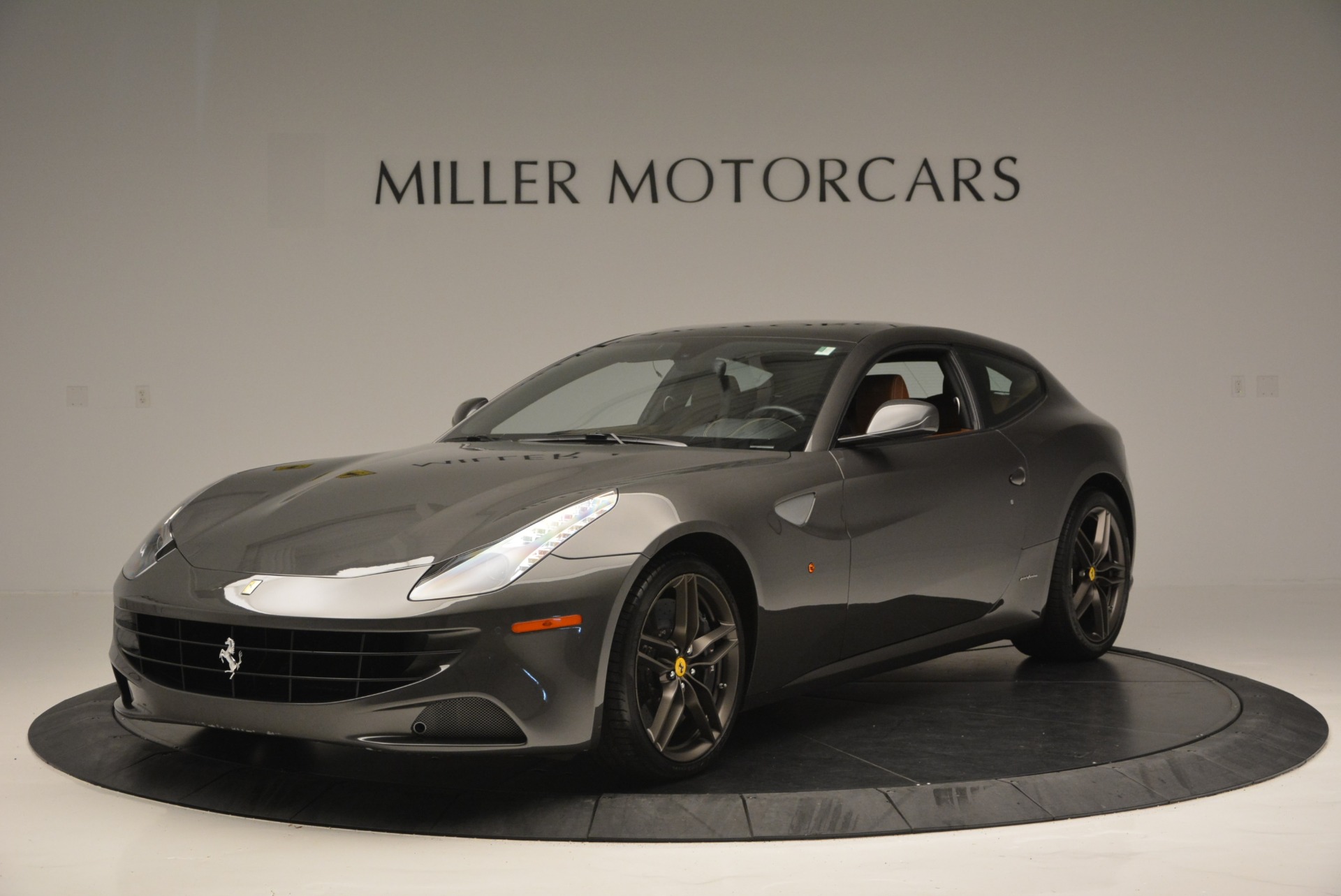 ferrari base model