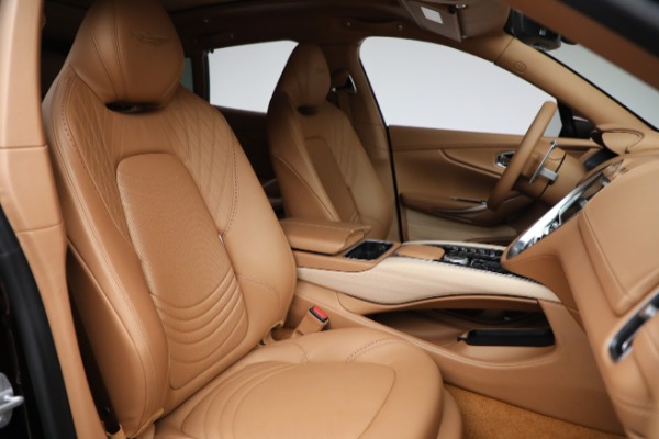 New 2022 Aston Martin DBX for sale $208,886 at Maserati of Greenwich in Greenwich CT 06830 25