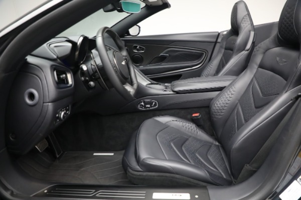 Used 2022 Aston Martin DBS Volante for sale $309,800 at Maserati of Greenwich in Greenwich CT 06830 20