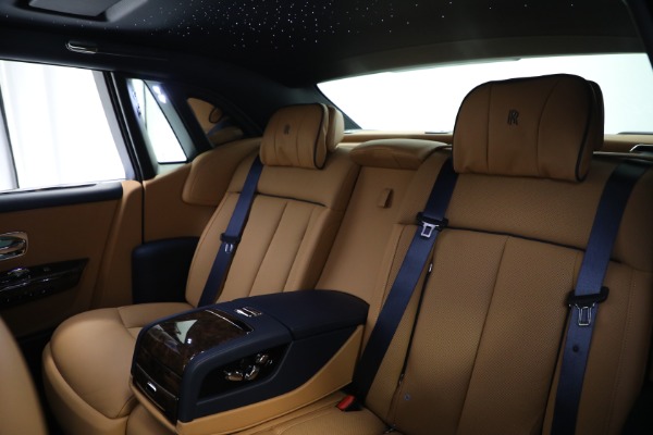 Used 2022 Rolls-Royce Phantom for sale Sold at Maserati of Greenwich in Greenwich CT 06830 16