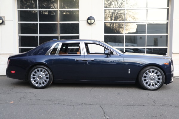 Used 2022 Rolls-Royce Phantom for sale $599,900 at Maserati of Greenwich in Greenwich CT 06830 4