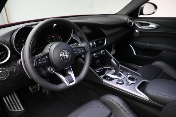 New 2022 Alfa Romeo Giulia Veloce for sale Sold at Maserati of Greenwich in Greenwich CT 06830 13