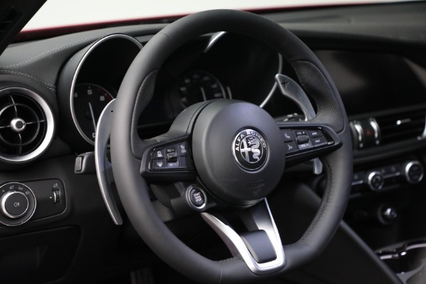 New 2022 Alfa Romeo Giulia Veloce for sale Sold at Maserati of Greenwich in Greenwich CT 06830 17