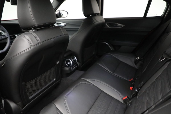 New 2022 Alfa Romeo Giulia Veloce for sale Sold at Maserati of Greenwich in Greenwich CT 06830 23