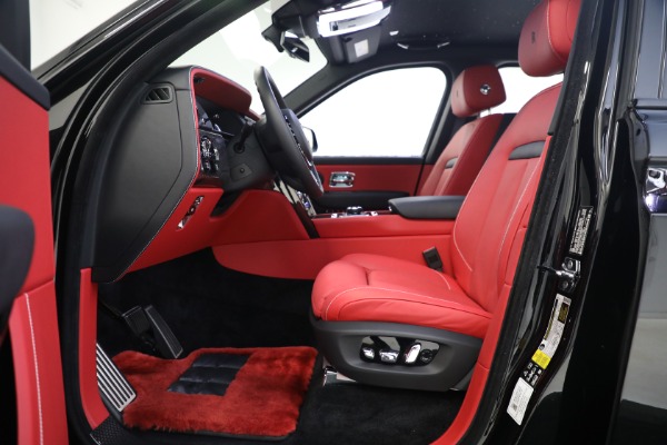 Used 2022 Rolls-Royce Black Badge Cullinan for sale $429,900 at Maserati of Greenwich in Greenwich CT 06830 17
