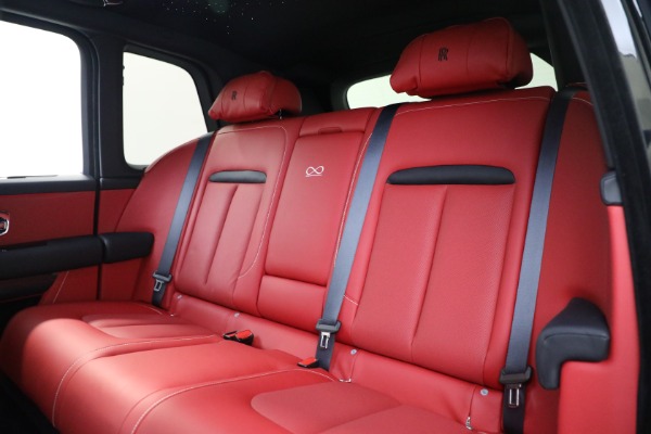Used 2022 Rolls-Royce Black Badge Cullinan for sale $429,900 at Maserati of Greenwich in Greenwich CT 06830 21