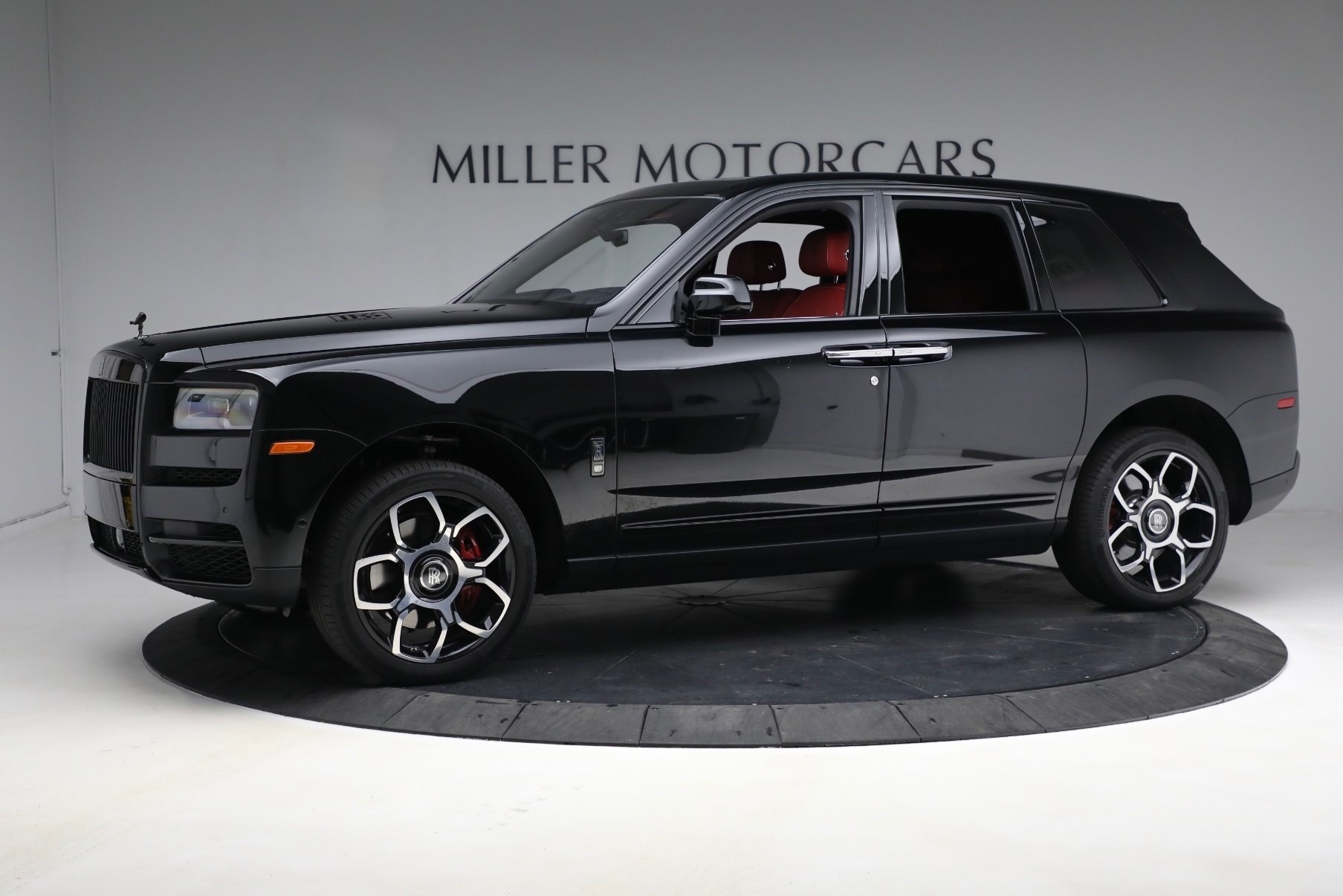 Used 2022 Rolls-Royce Black Badge Cullinan for sale $429,900 at Maserati of Greenwich in Greenwich CT 06830 1