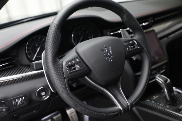 New 2022 Maserati Quattroporte Modena Q4 for sale Sold at Maserati of Greenwich in Greenwich CT 06830 17