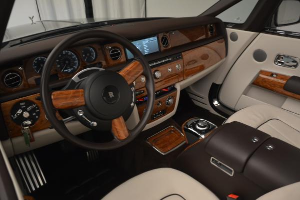 Used 2015 Rolls-Royce Phantom Drophead Coupe for sale Sold at Maserati of Greenwich in Greenwich CT 06830 28