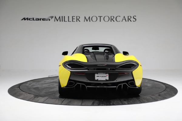 Used 2018 McLaren 570S Spider for sale Sold at Maserati of Greenwich in Greenwich CT 06830 18