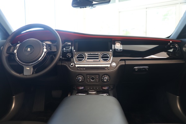 Used 2018 Rolls-Royce Black Badge Dawn for sale $355,900 at Maserati of Greenwich in Greenwich CT 06830 4