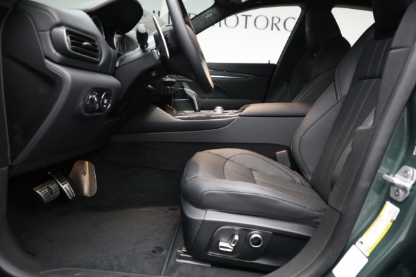 New 2022 Maserati Levante GT for sale $105,665 at Maserati of Greenwich in Greenwich CT 06830 14