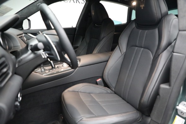 New 2022 Maserati Levante GT for sale $105,665 at Maserati of Greenwich in Greenwich CT 06830 15