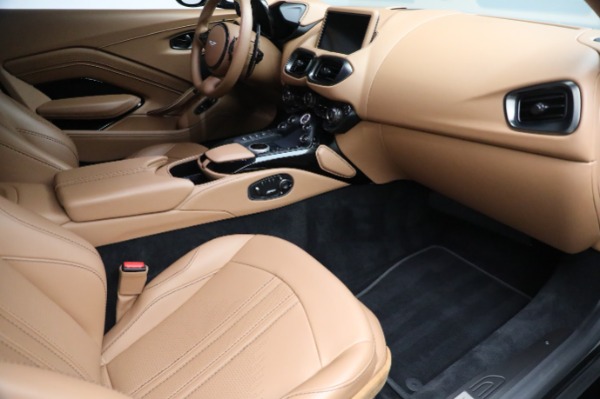 Used 2022 Aston Martin Vantage Auto for sale Sold at Maserati of Greenwich in Greenwich CT 06830 22