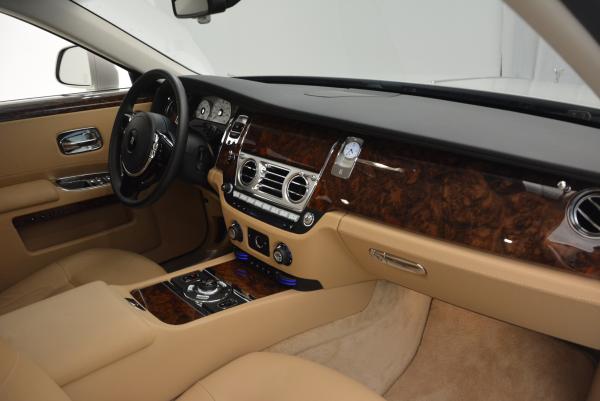 Used 2013 Rolls-Royce Ghost for sale Sold at Maserati of Greenwich in Greenwich CT 06830 17