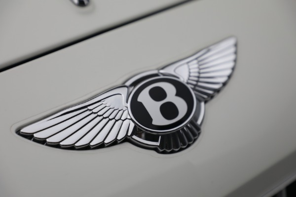 Used 2021 Bentley Flying Spur V8 for sale Sold at Maserati of Greenwich in Greenwich CT 06830 15