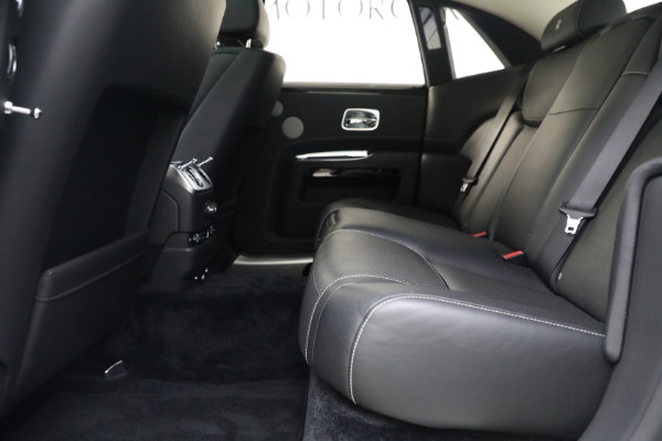 Used 2017 Rolls-Royce Ghost for sale $219,900 at Maserati of Greenwich in Greenwich CT 06830 15