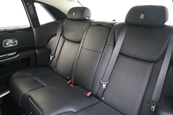 Used 2017 Rolls-Royce Ghost for sale $219,900 at Maserati of Greenwich in Greenwich CT 06830 16