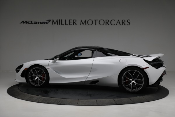 New 2022 McLaren 720S Spider Performance for sale $381,500 at Maserati of Greenwich in Greenwich CT 06830 16