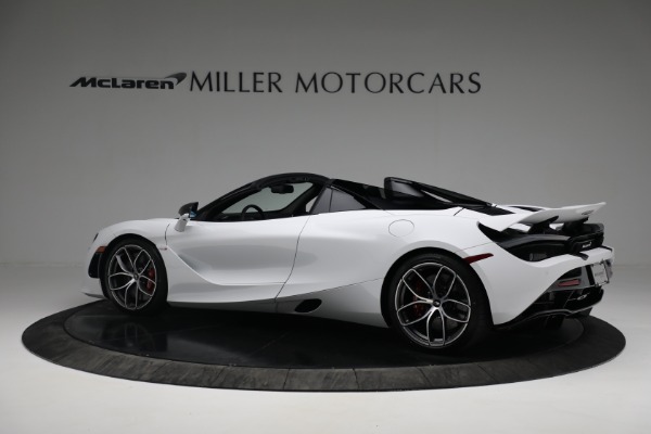 New 2022 McLaren 720S Spider Performance for sale $381,500 at Maserati of Greenwich in Greenwich CT 06830 4