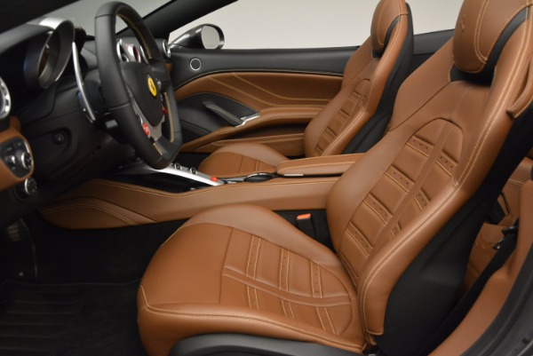 Used 2015 Ferrari California T for sale Sold at Maserati of Greenwich in Greenwich CT 06830 26