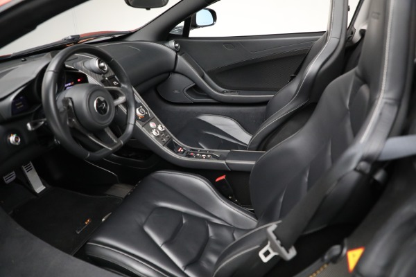 Used 2016 McLaren 675LT Spider for sale $275,900 at Maserati of Greenwich in Greenwich CT 06830 27