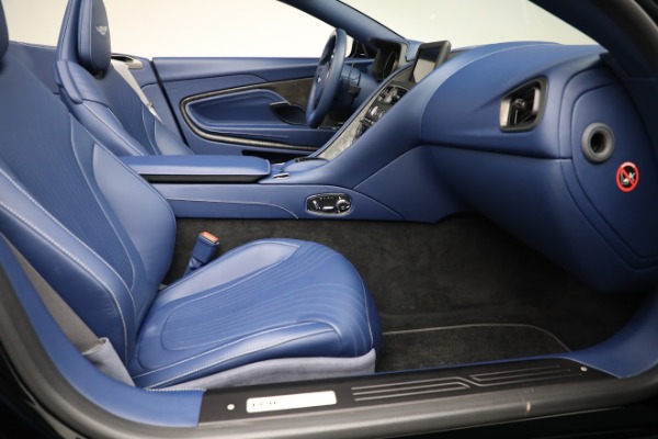 Used 2020 Aston Martin DB11 Volante for sale $214,900 at Maserati of Greenwich in Greenwich CT 06830 27