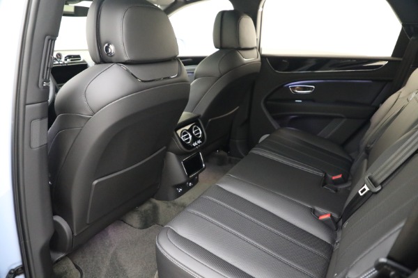 Used 2022 Bentley Bentayga V8 for sale $199,900 at Maserati of Greenwich in Greenwich CT 06830 21