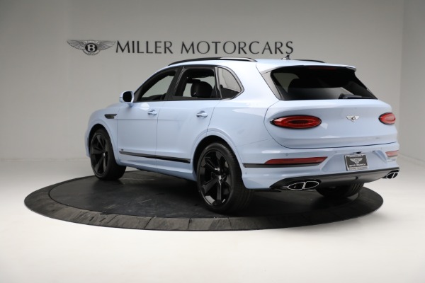 Used 2022 Bentley Bentayga V8 for sale $199,900 at Maserati of Greenwich in Greenwich CT 06830 6