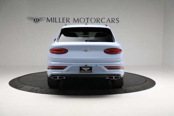 Used 2022 Bentley Bentayga V8 for sale $199,900 at Maserati of Greenwich in Greenwich CT 06830 7