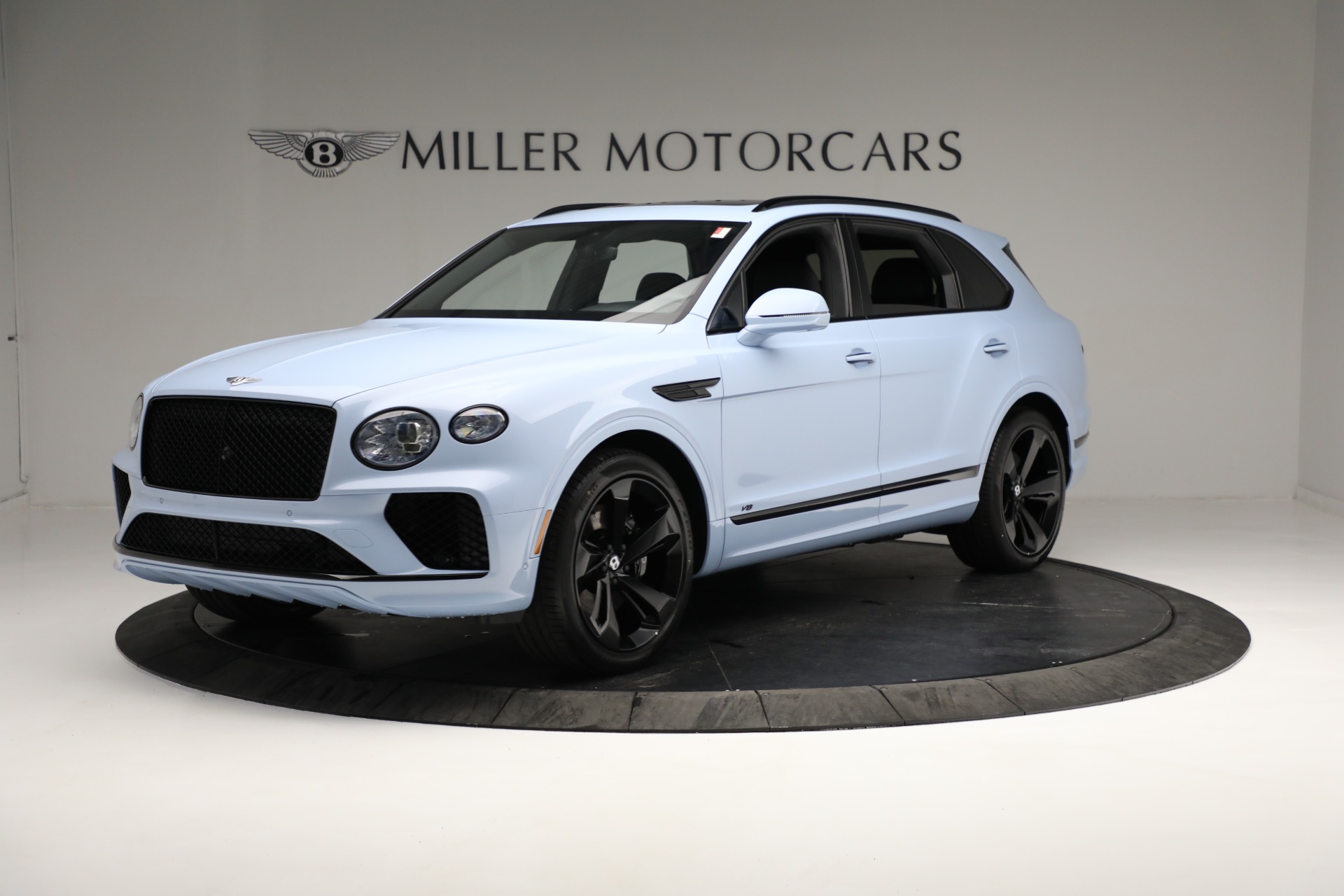 Used 2022 Bentley Bentayga V8 for sale $199,900 at Maserati of Greenwich in Greenwich CT 06830 1