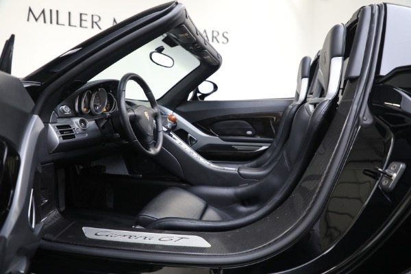 Used 2005 Porsche Carrera GT for sale $1,400,000 at Maserati of Greenwich in Greenwich CT 06830 24
