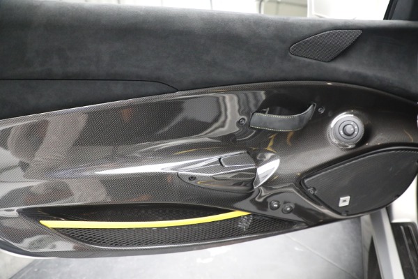 Used 2020 Ferrari 488 Pista for sale $569,900 at Maserati of Greenwich in Greenwich CT 06830 16