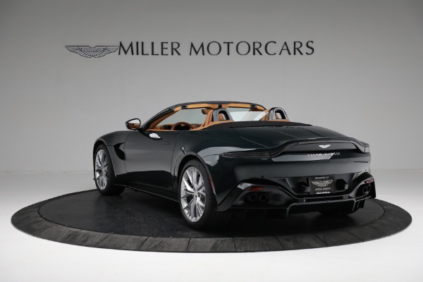 New 2022 Aston Martin Vantage Roadster for sale $192,716 at Maserati of Greenwich in Greenwich CT 06830 4