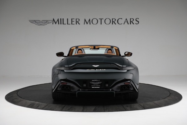 New 2022 Aston Martin Vantage Roadster for sale $192,716 at Maserati of Greenwich in Greenwich CT 06830 5