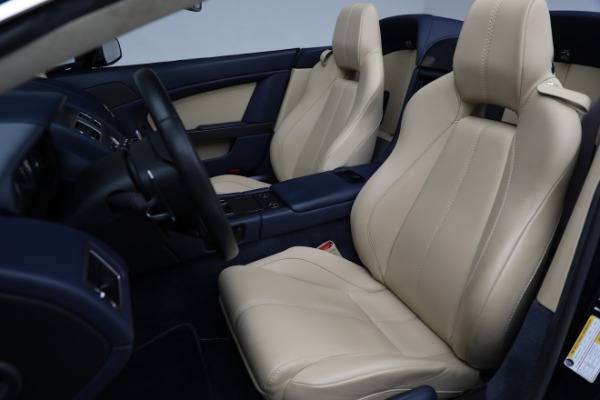 Used 2007 Aston Martin V8 Vantage Roadster for sale Sold at Maserati of Greenwich in Greenwich CT 06830 21