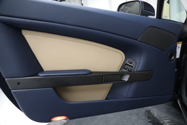 Used 2007 Aston Martin V8 Vantage Roadster for sale Sold at Maserati of Greenwich in Greenwich CT 06830 22