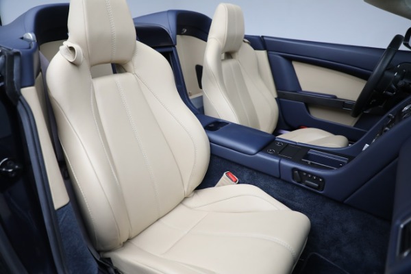 Used 2007 Aston Martin V8 Vantage Roadster for sale Sold at Maserati of Greenwich in Greenwich CT 06830 27