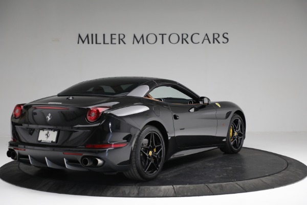 Used 2017 Ferrari California T for sale $178,900 at Maserati of Greenwich in Greenwich CT 06830 15