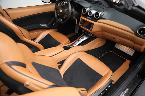 Used 2017 Ferrari California T for sale $178,900 at Maserati of Greenwich in Greenwich CT 06830 24