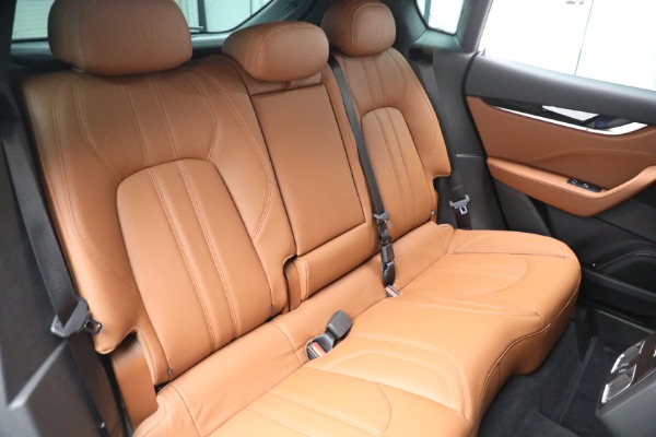 Used 2022 Maserati Levante GT for sale $52,900 at Maserati of Greenwich in Greenwich CT 06830 18