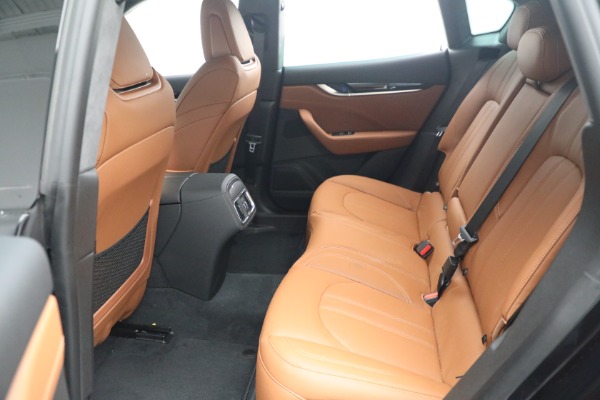 Used 2022 Maserati Levante GT for sale $52,900 at Maserati of Greenwich in Greenwich CT 06830 19