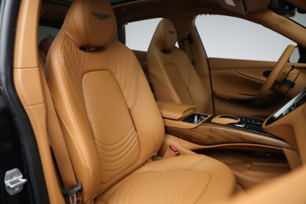 New 2022 Aston Martin DBX for sale $229,186 at Maserati of Greenwich in Greenwich CT 06830 21