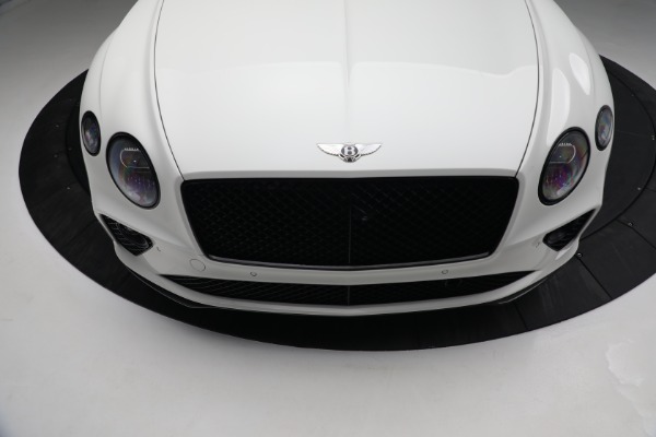 Used 2022 Bentley Continental GT V8 for sale $245,900 at Maserati of Greenwich in Greenwich CT 06830 11